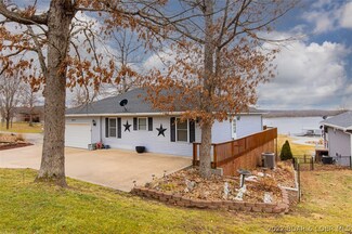28233 Oxbow Dr, Warsaw, MO 65355