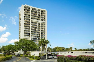 2000 Presidential Way Unit 5060, West Palm Beach, FL 33401