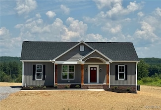 8666 Hat Creek Rd, Brookneal, VA 24528