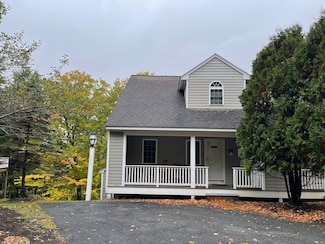 9201 Mountainside Dr, Hancock, MA 01237