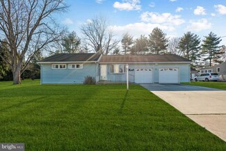 5110 Church Rd, Mount Laurel, NJ 08054