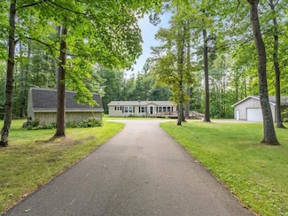 20605 487th St, McGregor, MN 55760