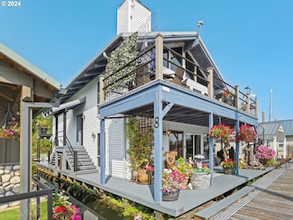 25000 NW St Helens Rd Unit 8, Portland, OR 97231