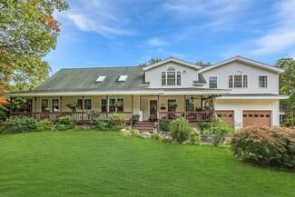 69 Heather Cir, Auburn, NH 03032