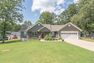389 Christina Ln, Poplar Bluff, MO 63901