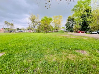133 Oden St, Benton Harbor, MI 49022