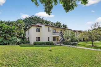8310 Casa Del Lago Unit 1A, Boca Raton, FL 33433