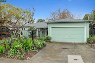 3042 Mount Diablo St, Concord, CA 94518