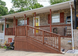 5 Dogwood Ln, Saint Albans, WV 25177