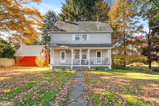 46A Walnut St, Northampton, MA 01060