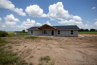 5256 Primrose Ln, Davis, OK 73030