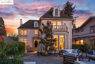 1071 Clarendon Crescent, Oakland, CA 94610