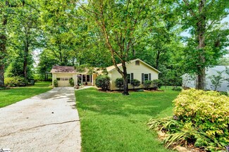 104 Setters Ct, Mauldin, SC 29662