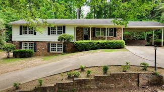 2308 Bluecutt Rd, Columbus, MS 39705