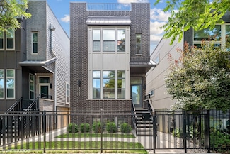 2062 N Bingham St, Chicago, IL 60647