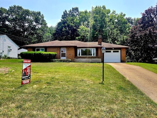 230 Espanola Ave, Kalamazoo, MI 49004