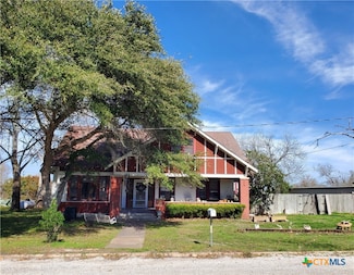 422 W North Main St, Flatonia, TX 78941