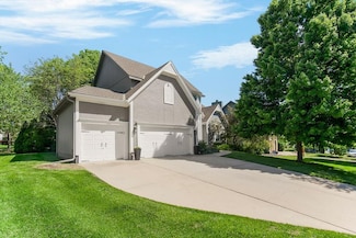 11304 W 144th St, Overland Park, KS 66221