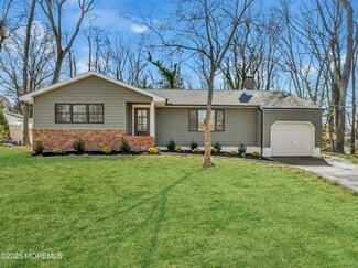 873 Medallion Ln, Toms River, NJ 08753