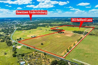 283-A Hallford Ln, Fredericksburg, TX 78624