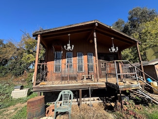 2547 Parkdale Dr, Modesto, CA 95358