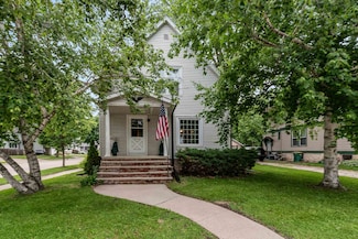 69 N Park Ave, Fond Du Lac, WI 54935