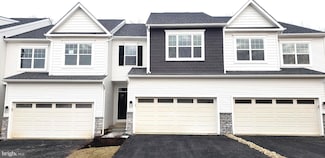 5 Tullow Hill Dr, Kennett Square, PA 19348