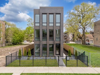 5921 S Calumet Ave Unit 1, Chicago, IL 60637