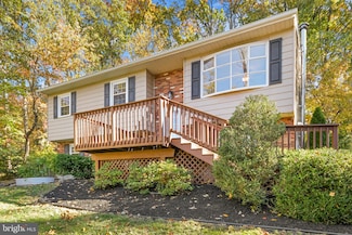 2235 Bowersox Rd, New Windsor, MD 21776