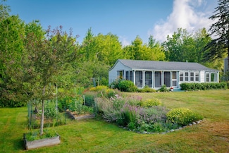 119 Marlboro Beach Rd, Lamoine, ME 04605