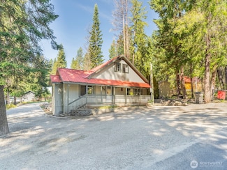 21823 Colt Rd, Leavenworth, WA 98826