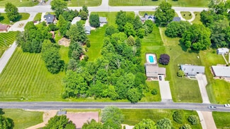 00 E Saint James Ave, Jasper, IN 47546