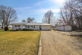 18101 6th Avenue Rd, Three Rivers, MI 49093