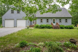 212 E Washington Rd, Bradford, NH 03221
