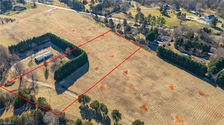 #3 6418 Lake Brandt Rd, Summerfield, NC 27358