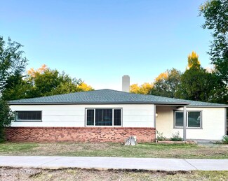 115 S 2nd W, Saint Johns, AZ 85936