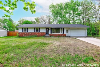 341 N 160th Ave, Holland, MI 49424