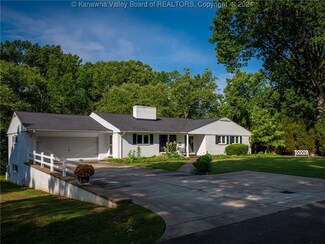 4609 Virginia Ave SE, Charleston, WV 25304