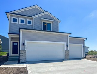 4211 5th Ave SW, Altoona, IA 50009