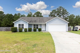 406 Alder Ct, Richlands, NC 28574