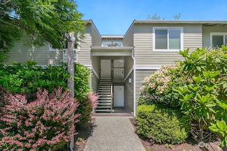 820 Cady Rd Unit F101, Everett, WA 98203