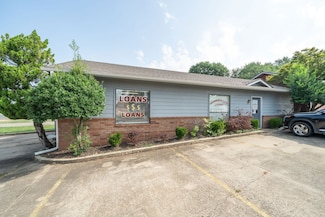 2104 N Broadway St Unit b, Poteau, OK 74953