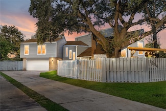 1824 Pine Cone Dr, Katy, TX 77493