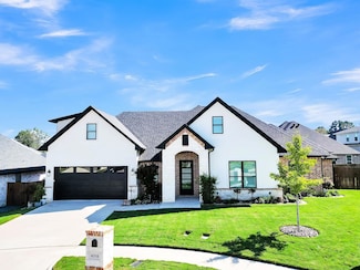 4318 Dry Creek Ct, Tyler, TX 75703