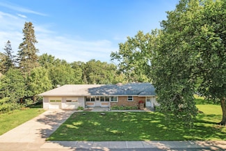 4700 Glenwood Ave, Golden Valley, MN 55422