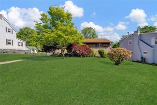 2520 Burgess St, Beaver Falls, PA 15010