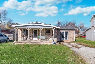 678 Washington St, Noblesville, IN 46060