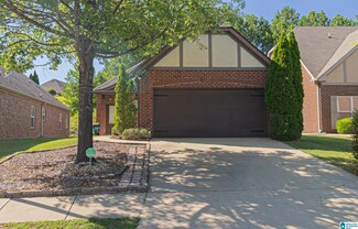 2710 Oxmoor Glen Dr, Birmingham, AL 35211