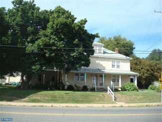 529 Main St, Green Lane, PA 18054