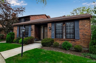 231 Wedgewood Dr, Williamsville, NY 14221